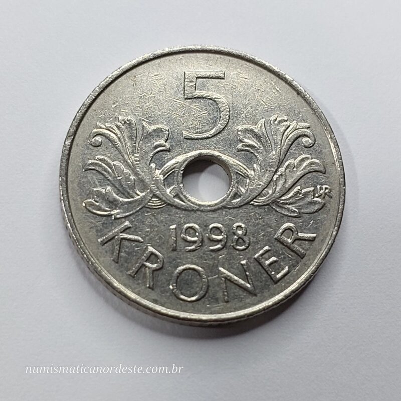 Moeda 5 Coroas Ano 1998 – Noruega | Harald V | Com Furo Central - Imagem 3