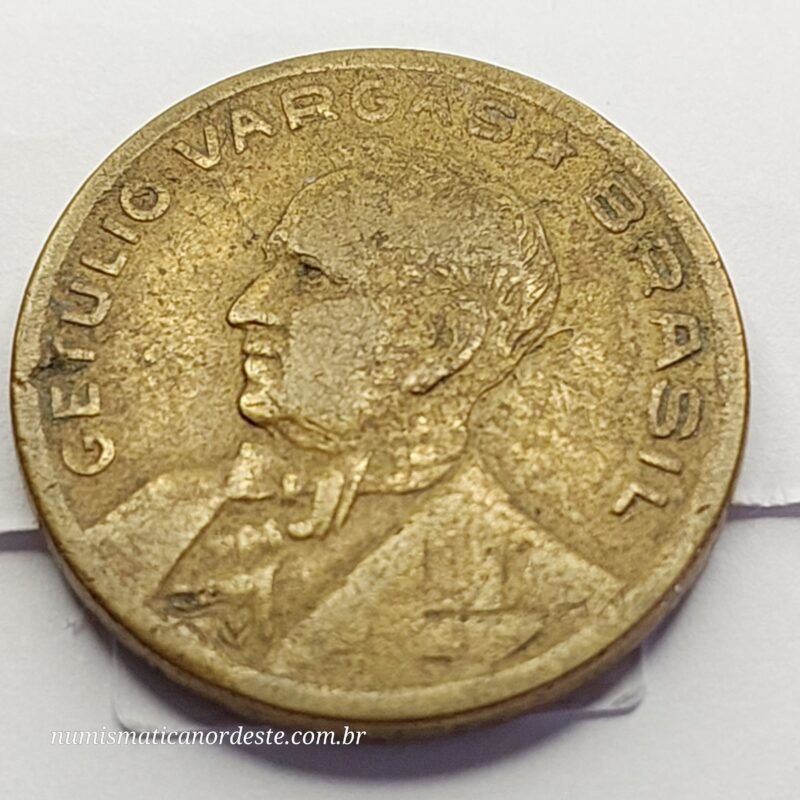 Moeda de 50 Centavos Ano 1946 - Brasil - Getúlio Vargas - Imagem 2