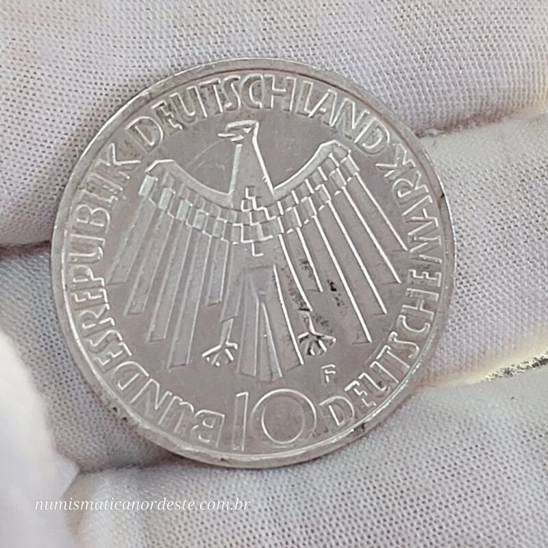 Moeda de 10 Marcos Ano 1972 da Alemanha - Comemorativa: XX Jogos Olímpicos de Verão - Emblema "In Deutschland" - Imagem 4