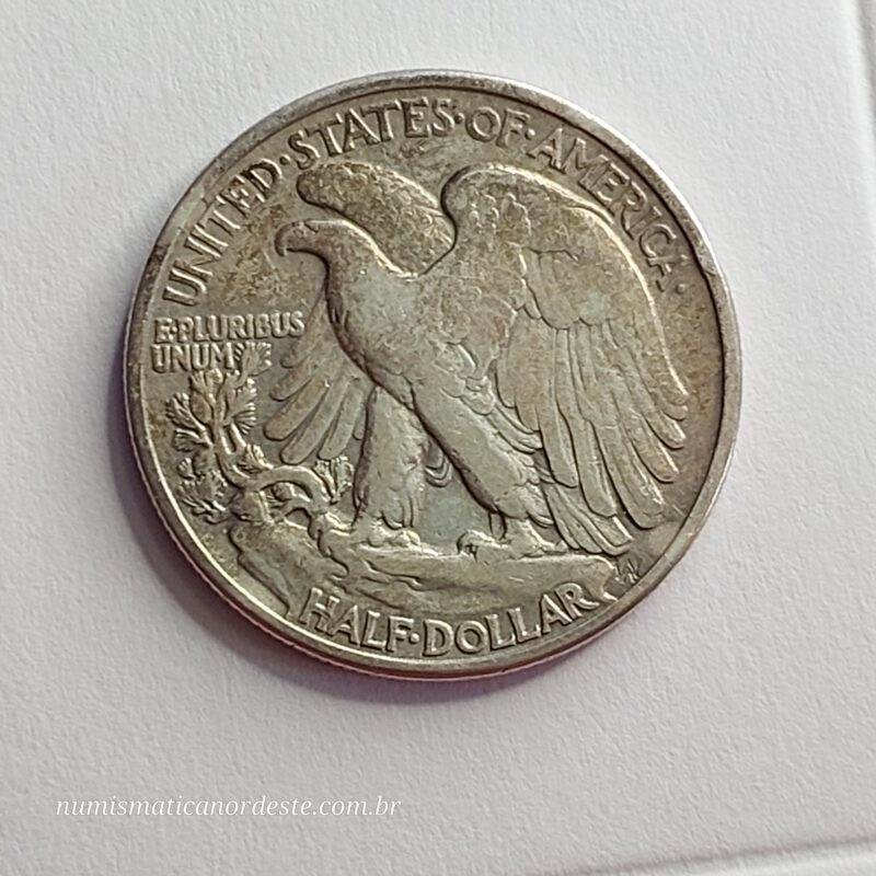 Moeda de Half Dolar Ano 1947 - Estados Unidos da América - Prata 0,900 - Half Dollar Walking Liberty - Imagem 3