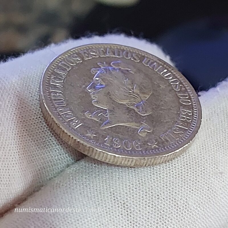 Moeda de 1.000 Réis do Brasil Ano 1906 Prata 0.900 - Réis da república (1889 - 1942) - Imagem 12