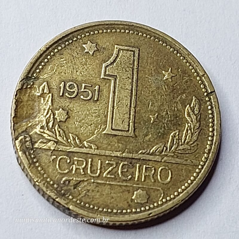 Moeda do Brasil de 1 Cruzeiro Ano 1951 - Mapa do Brasil - Cunho Quebrado