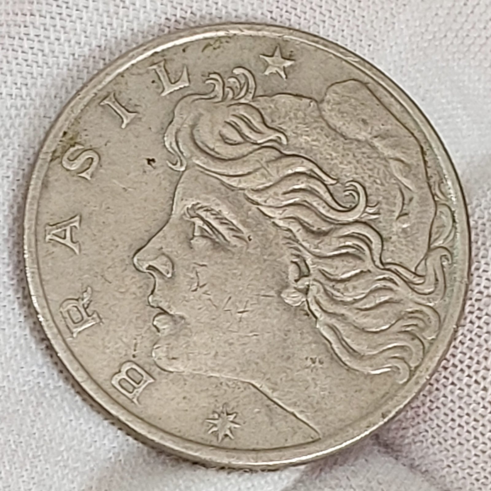 Moeda de 1 Cruzeiro Ano 1975 - Brasil - Imagem 6