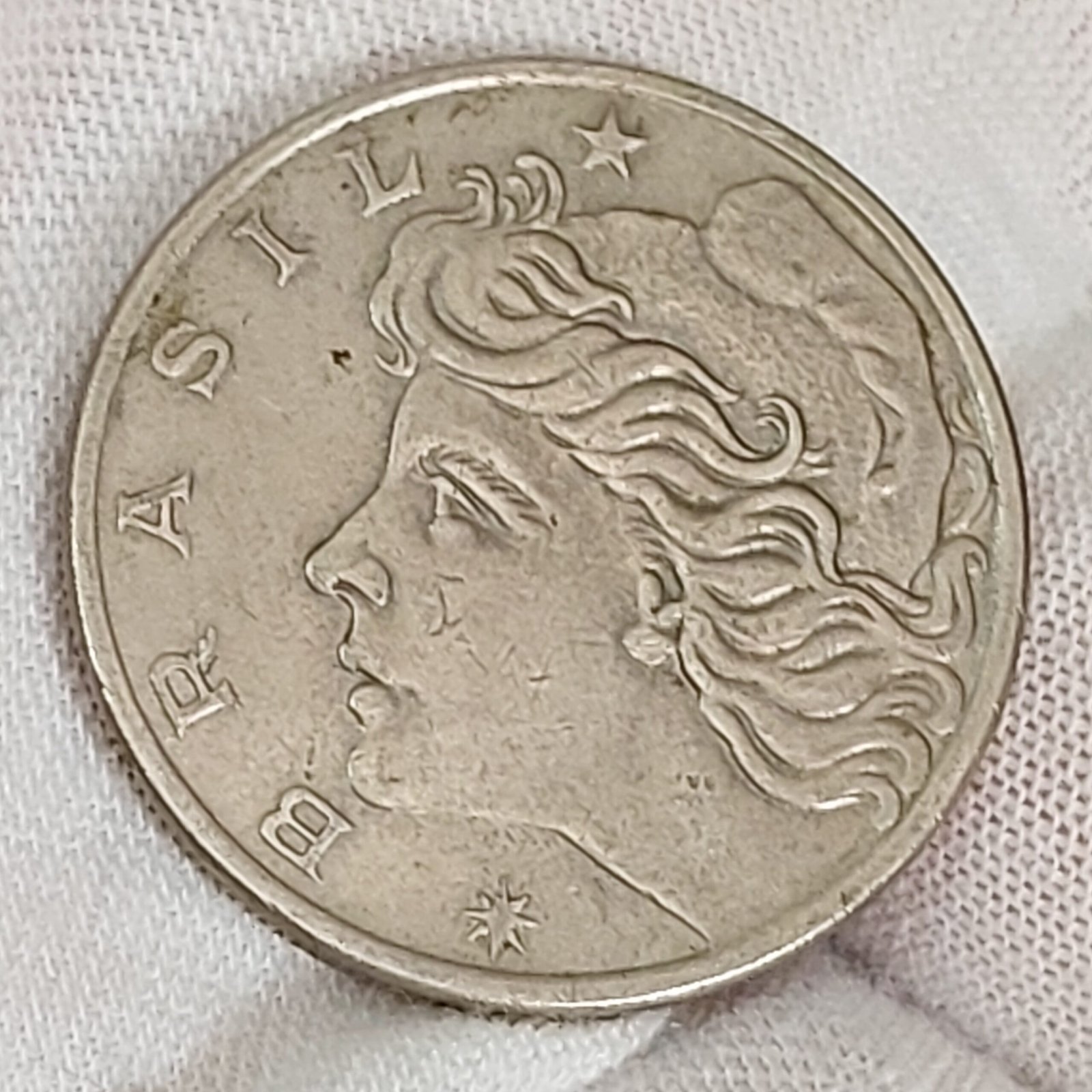 Moeda de 1 Cruzeiro Ano 1975 - Brasil - Imagem 4