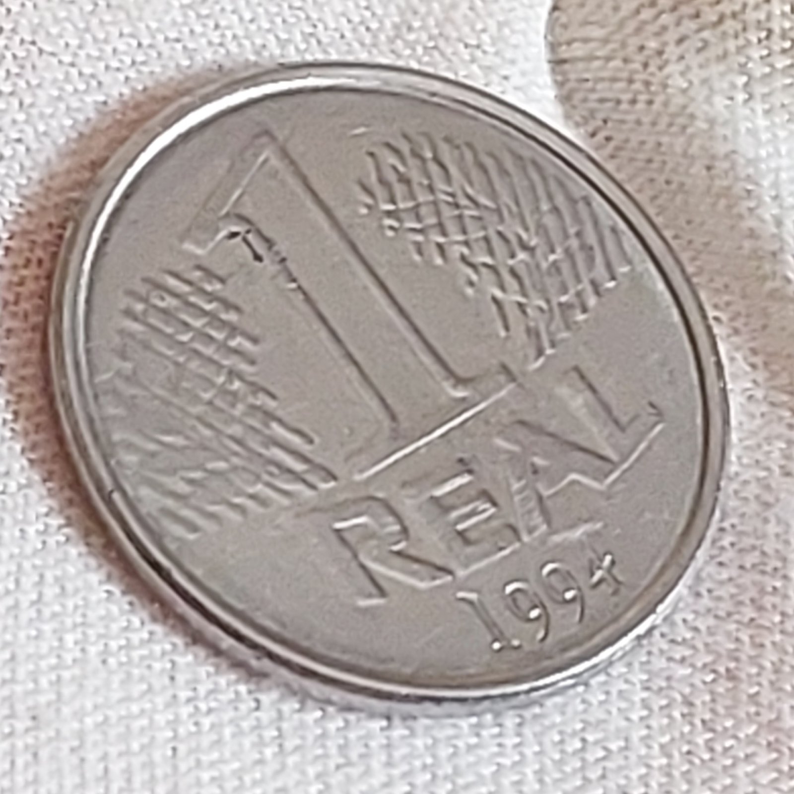 Moeda de 1 Real do Brasil Ano 1994 - Imagem 3