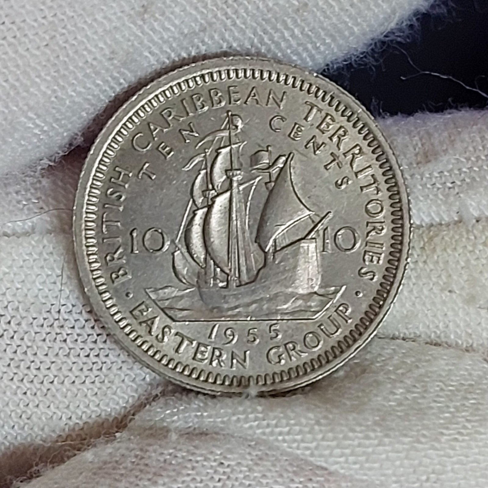 Moeda de 10 Cêntimos dos Estados do Caribe Oriental Ano 1955 - Imagem 3
