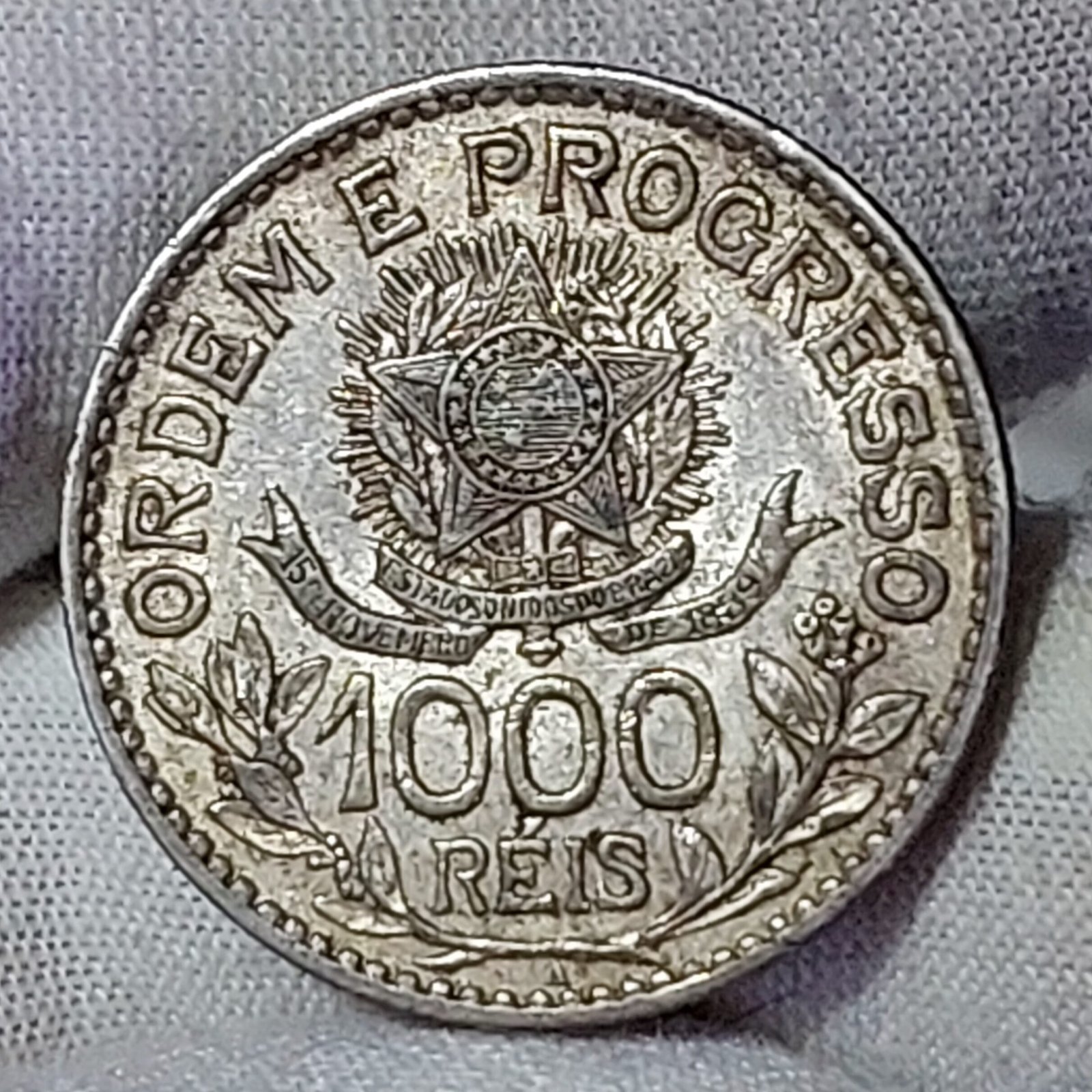 Moeda de 1.000 Réis Ano 1913 - Prata 0,900 - Estrelas Soltas - Imagem 5