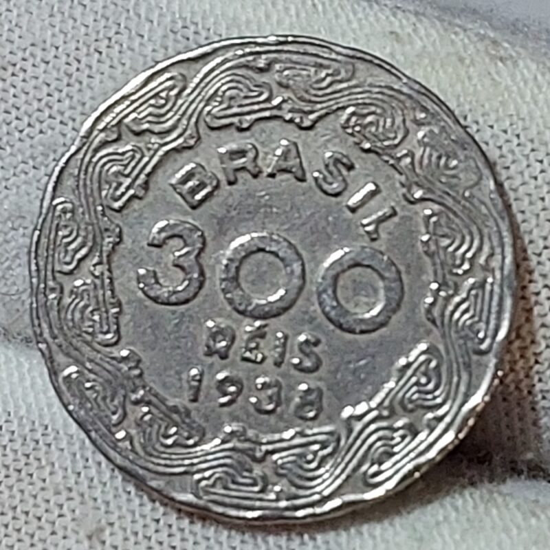 Moeda de 300 Réis Ano 1938 - Getúlio Vargas