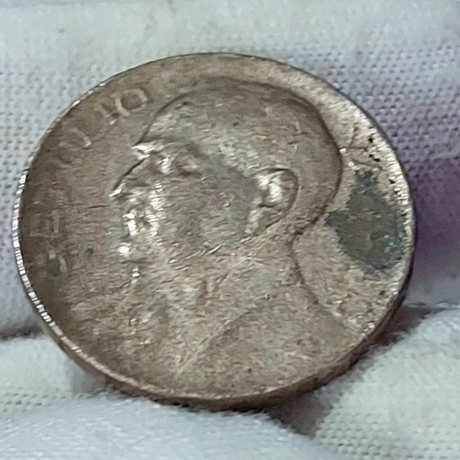 Moeda de 200 Réis Ano 1942 - Getúlio Vargas - Níquel Rosa - Imagem 4