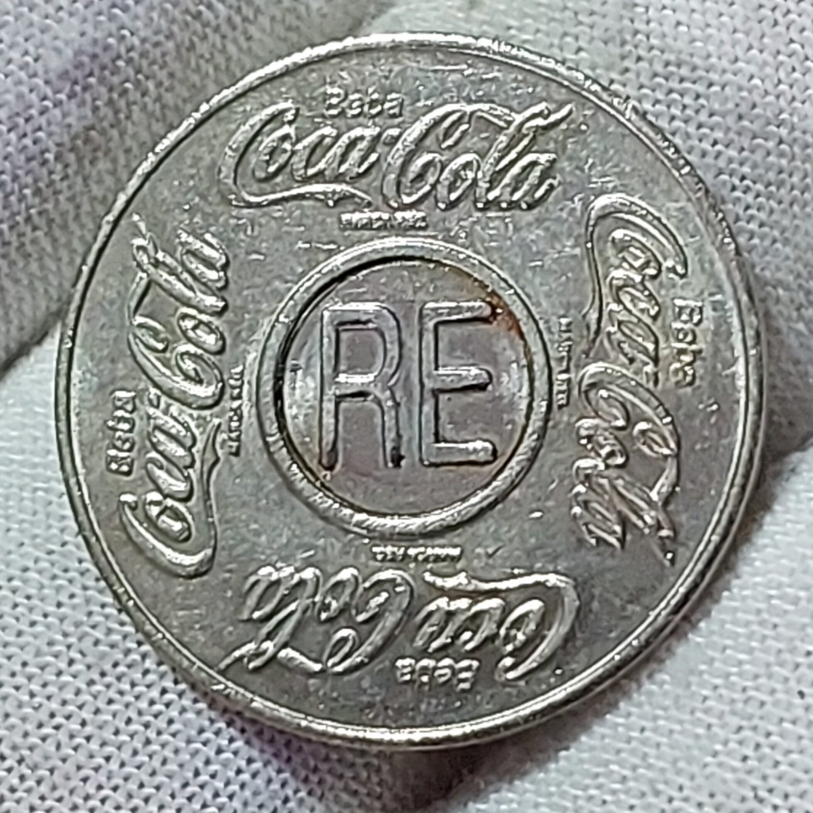 Ficha da Coca Cola - RE - Recife Com Encarte - Imagem 2