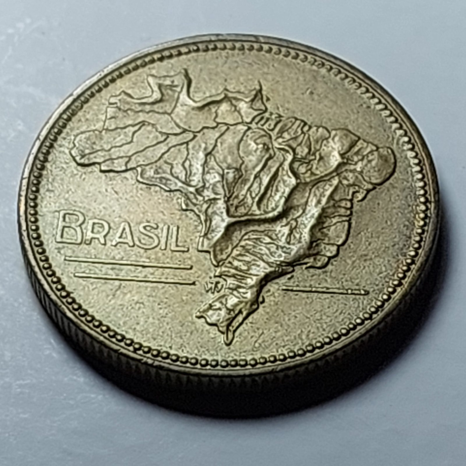 Moeda de 5 Cruzeiros Ano 1942 - Mapa do Brasil - Imagem 4