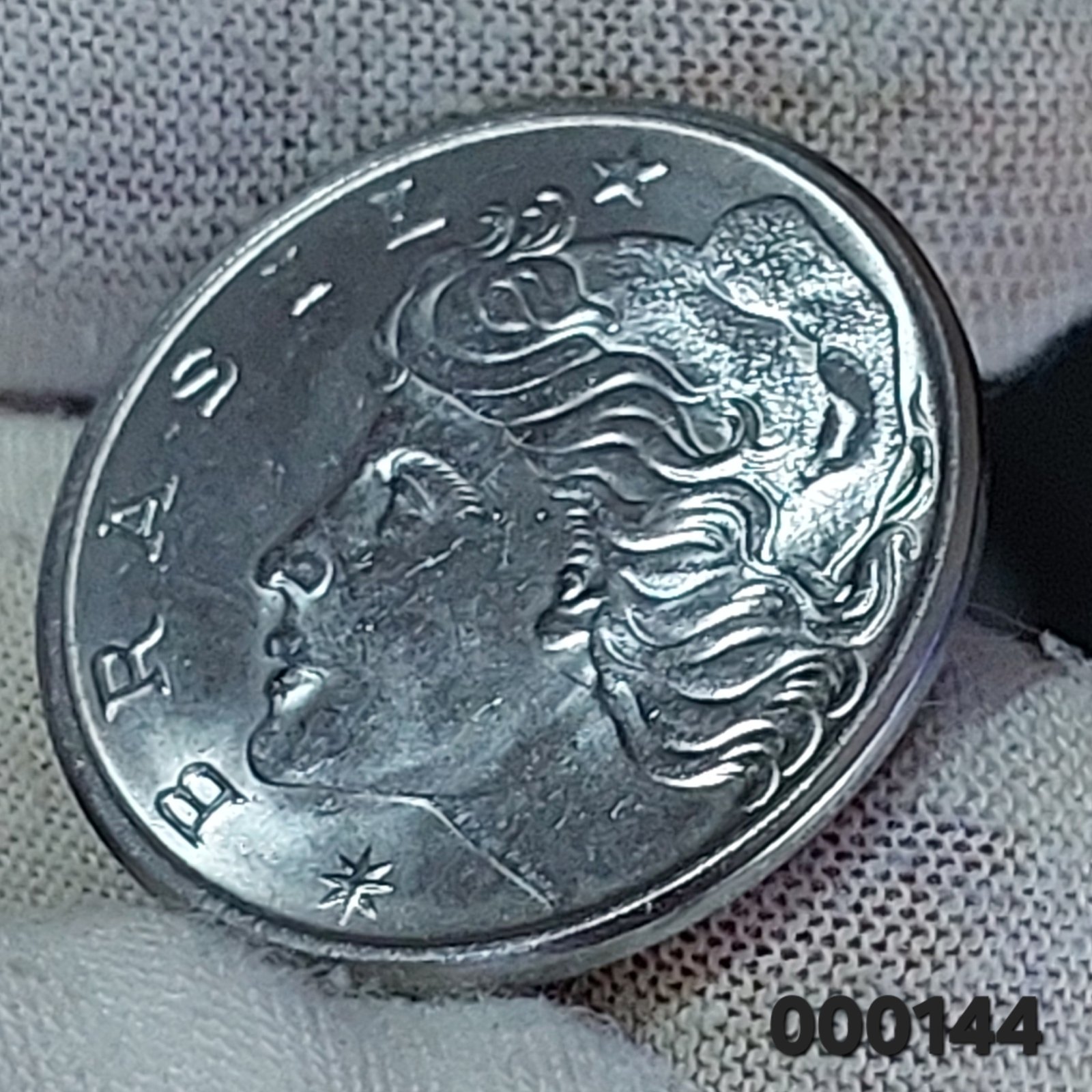 Moeda de 50 Centavos Ano 1978 - República do Brasil - Flor de Cunho - Imagem 4
