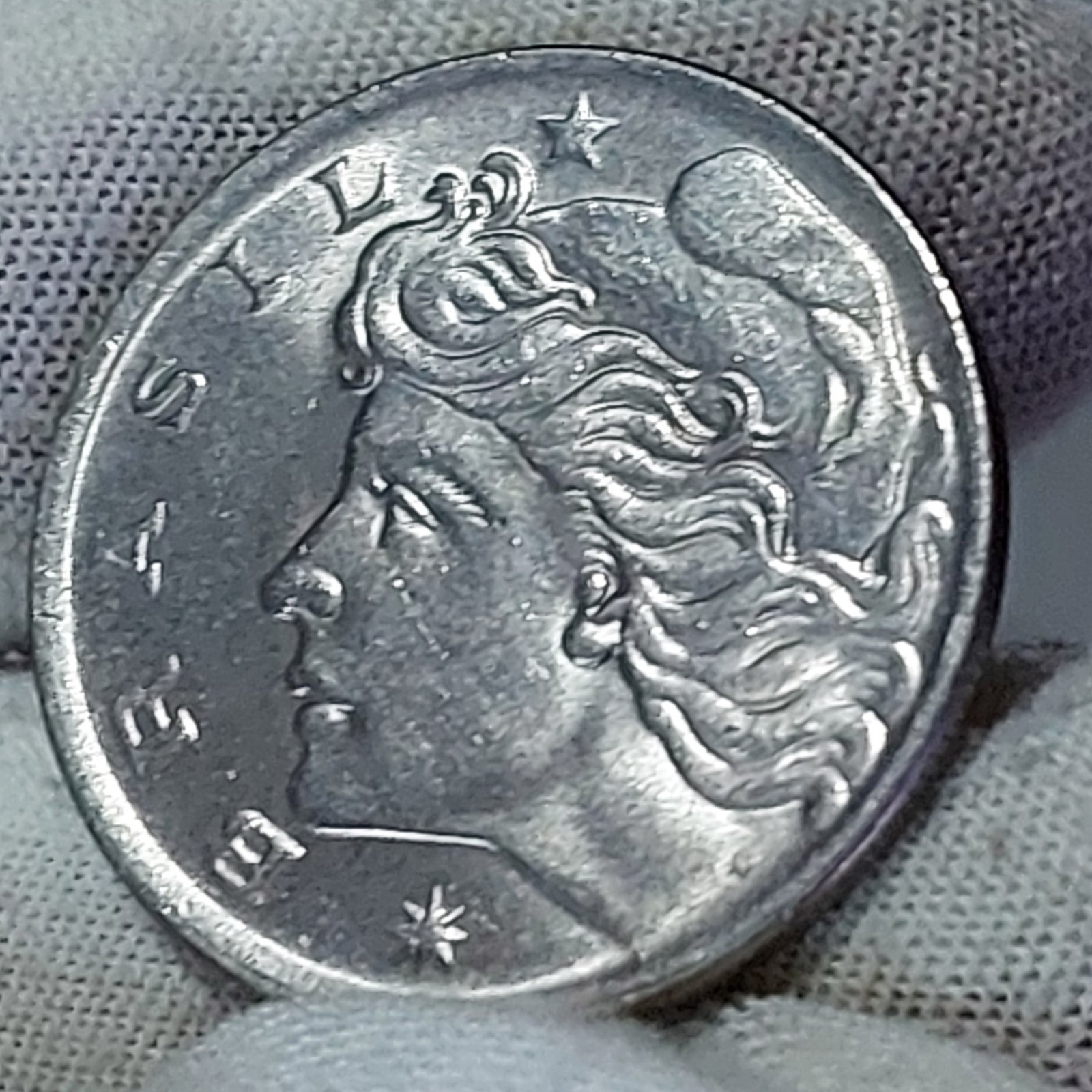 Moeda de 50 Centavos Ano 1970 - República do Brasil - Imagem 6