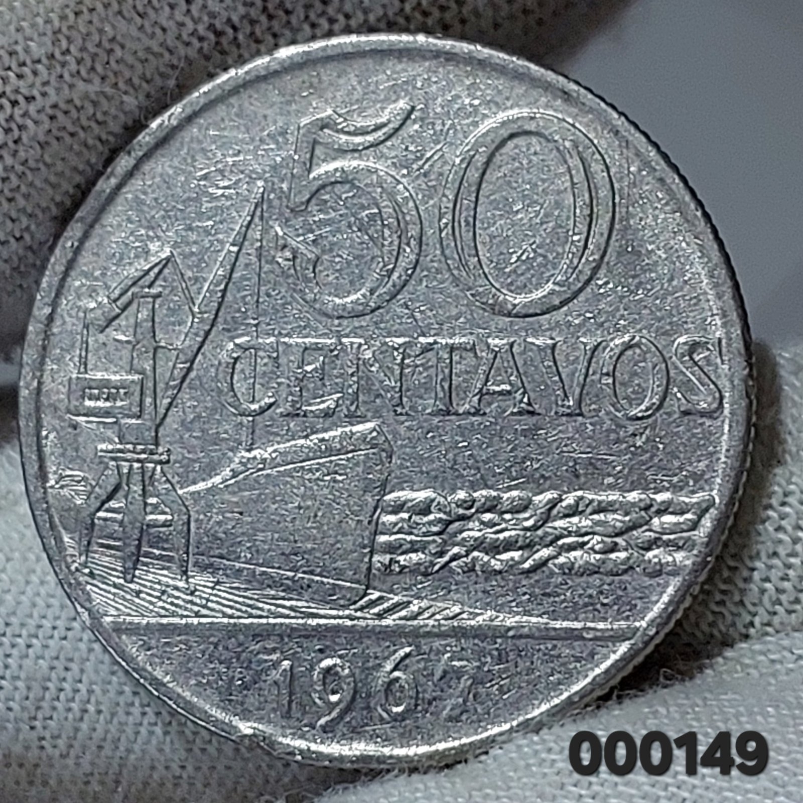 Moeda de 50 Centavos Ano 1967 - República do Brasil - Imagem 3
