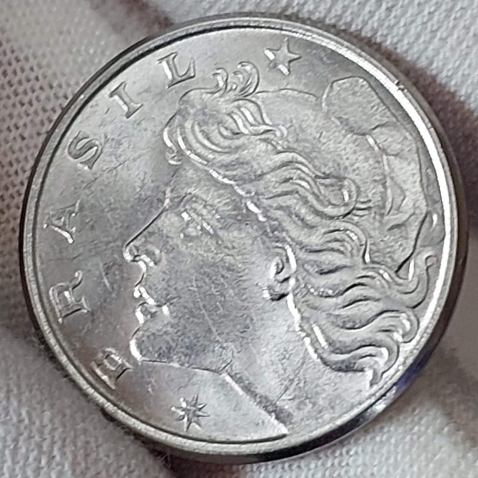 Moeda de 10 Centavos Ano 1978 - República do Brasil - Flor de Cunho - Imagem 4