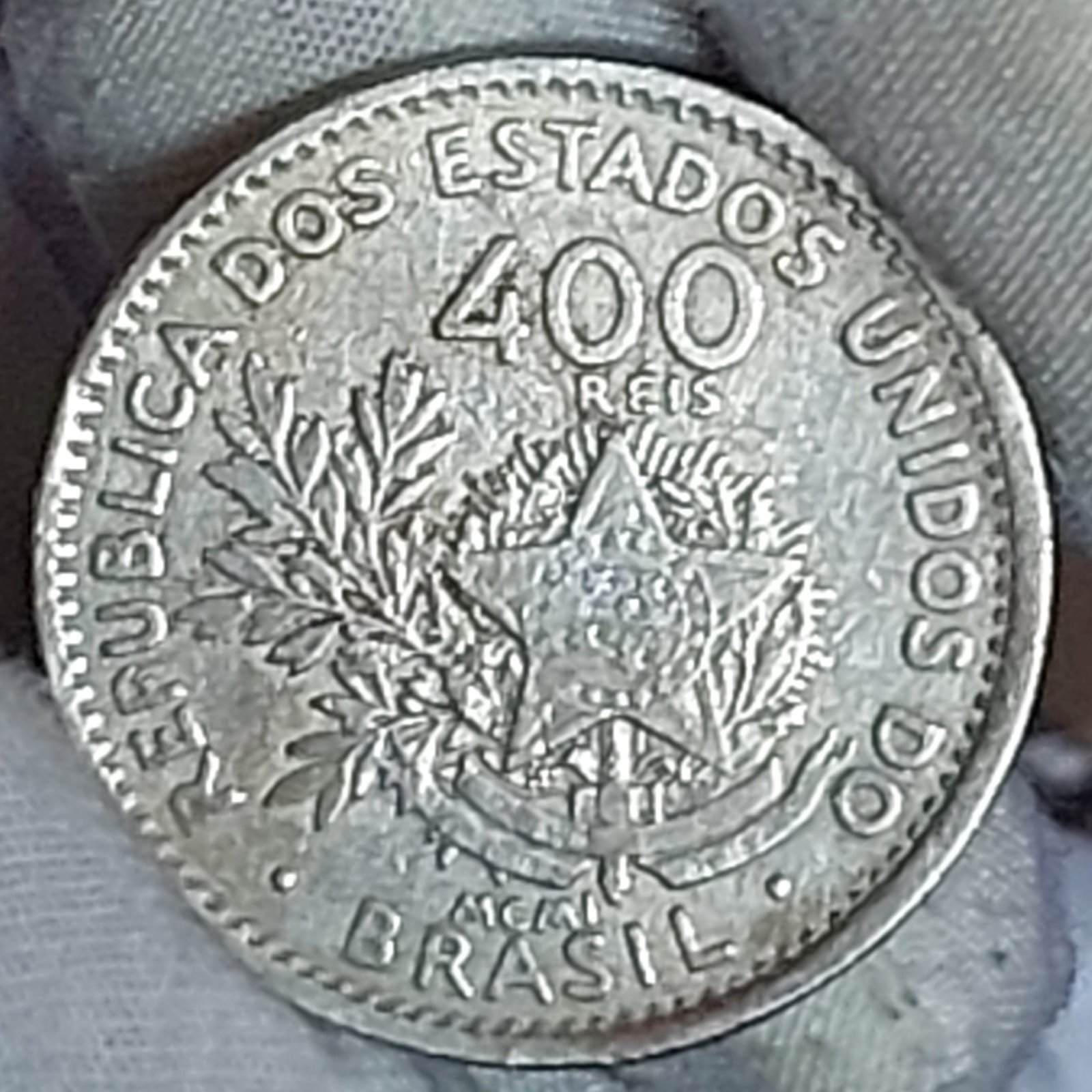 Moeda de 400 Réis do Brasil Ano 1901 - MCMI - Imagem 3