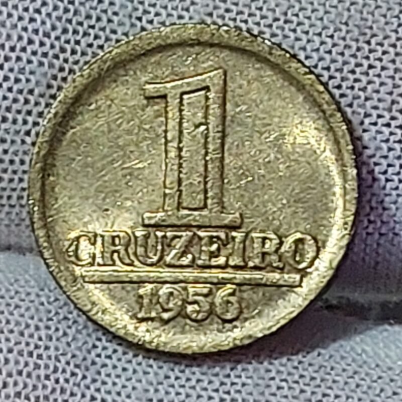 Moeda do Brasil de 1 Cruzeiro Ano 1956 - Armas da República - Módulo Menor