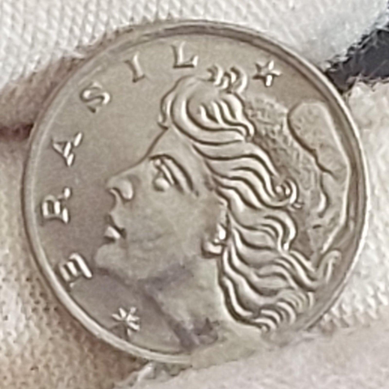 Moeda de 1 Centavo Ano 1975 - República do Brasil - Imagem 6