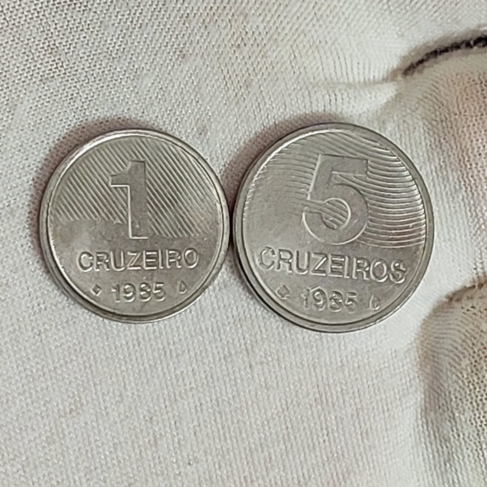 Casal FAO Ano 1985 - 1 Cruzeiro e 5 Cruzeiros - Cana de Açúcar e Café - Imagem 3